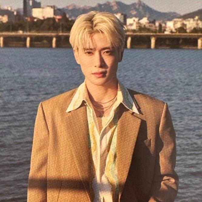 Behind-the-scenes cut of Jaehyun (NCT 127)