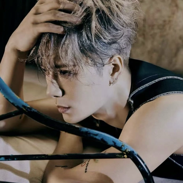 Popular profile picture of Jackson (GOT7) loved by fans