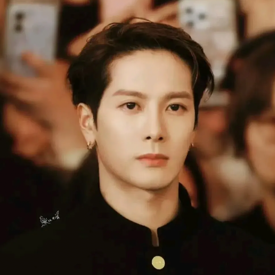 王嘉尔 (GOT7)的幕后花絮