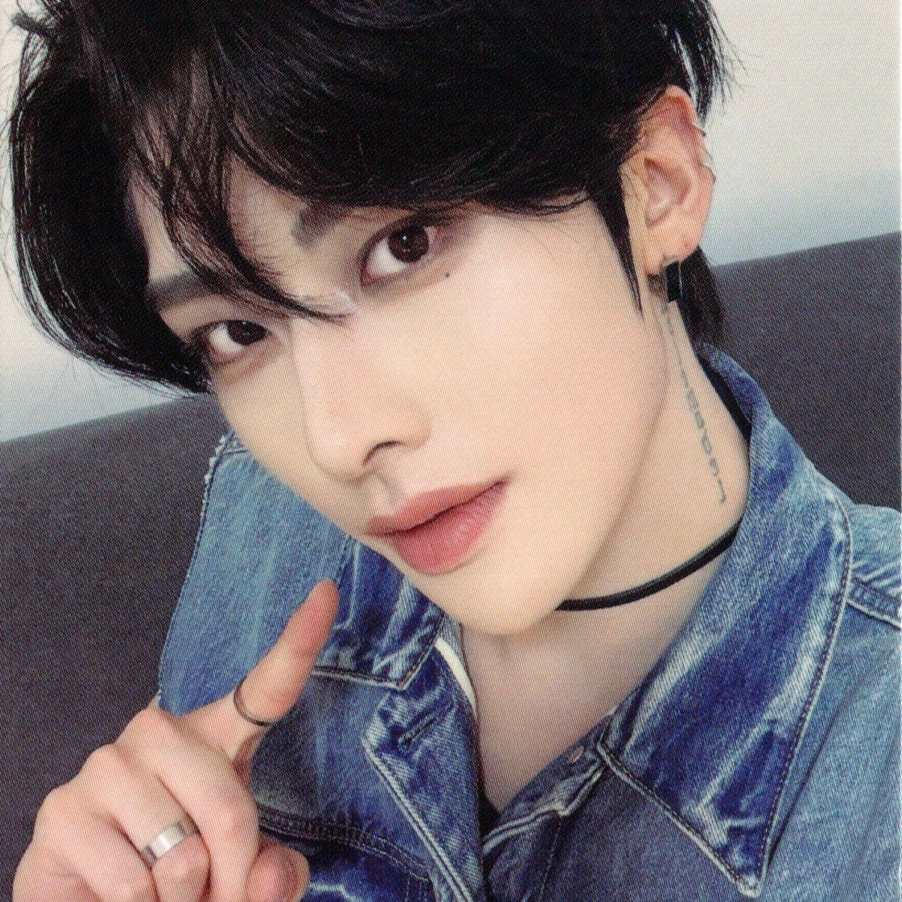 Behind-the-scenes cut of Ricky (ZEROBASEONE)