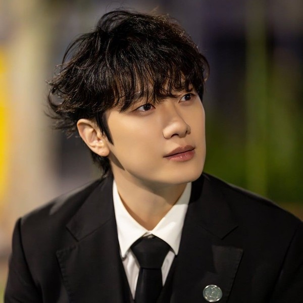 Shining profile picture of Choi Minhwan (FTIsland) on today's Choeaedol