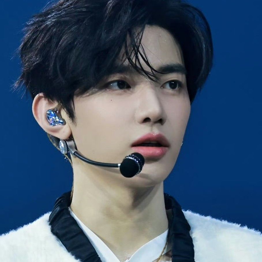 Latest photo of Zhang Hao