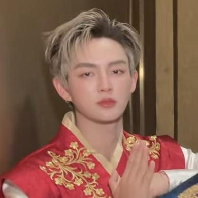 Latest photo of Heart (BUS)