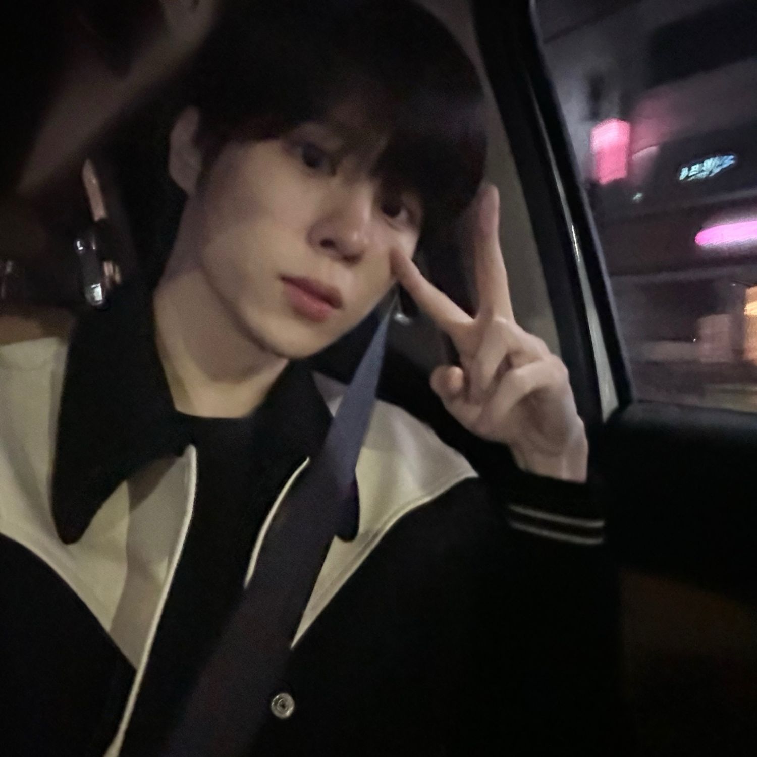 김우석의 비하인드 컷