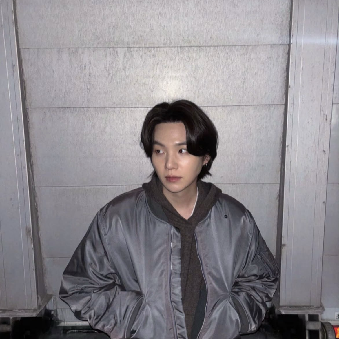 SUGA (BTS)の舞台裏ショット