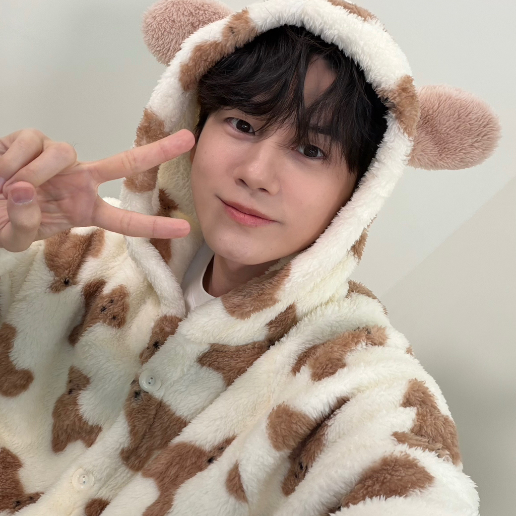 옹성우 최근 활동샷