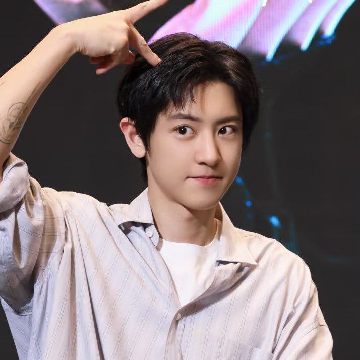 Momen yang diabadikan oleh penggemar Chanyeol (EXO)