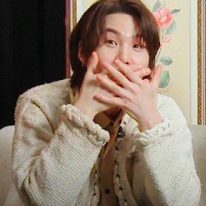 슈가 (방탄소년단)의 최신 사진