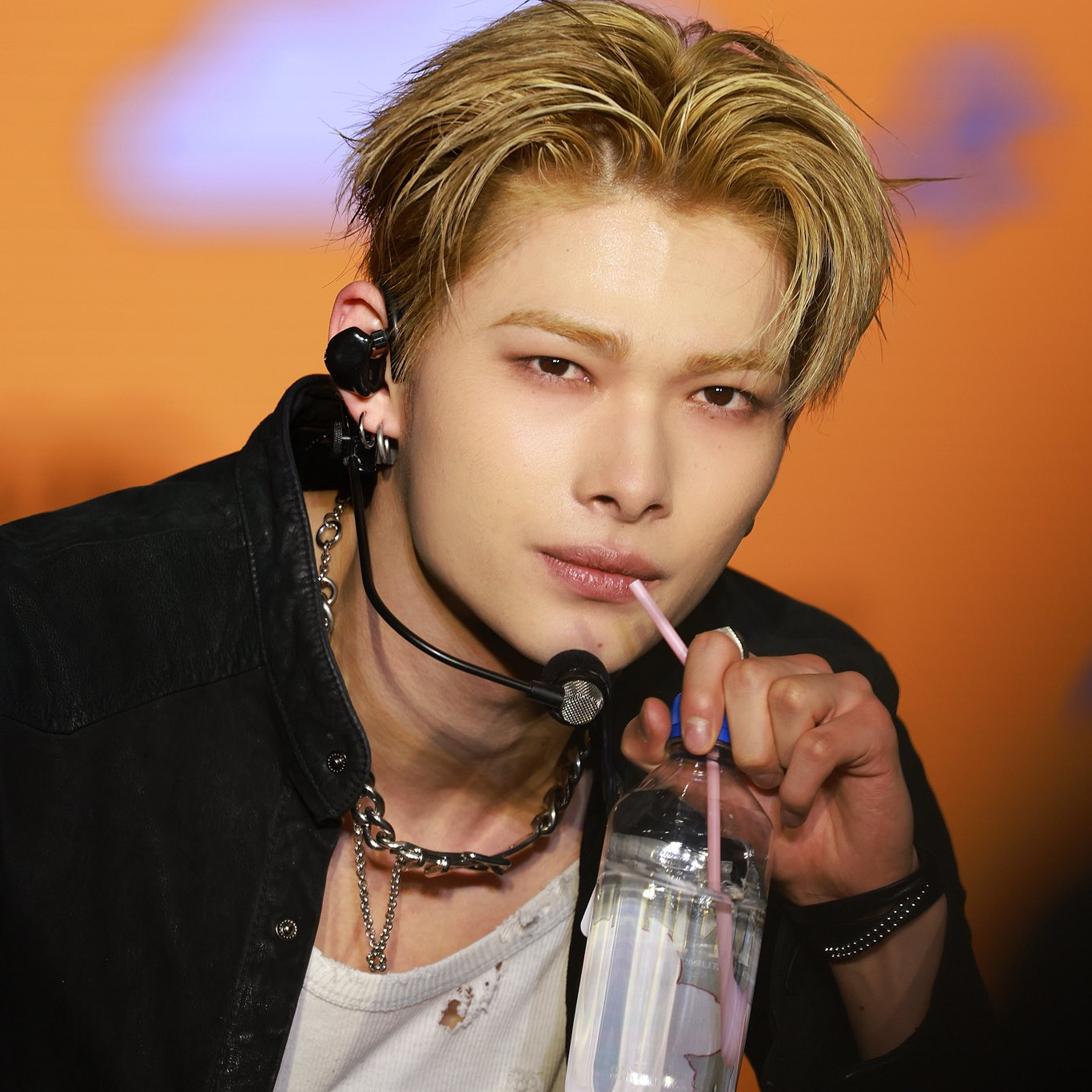 Foto terbaru NI-KI (ENHYPEN)