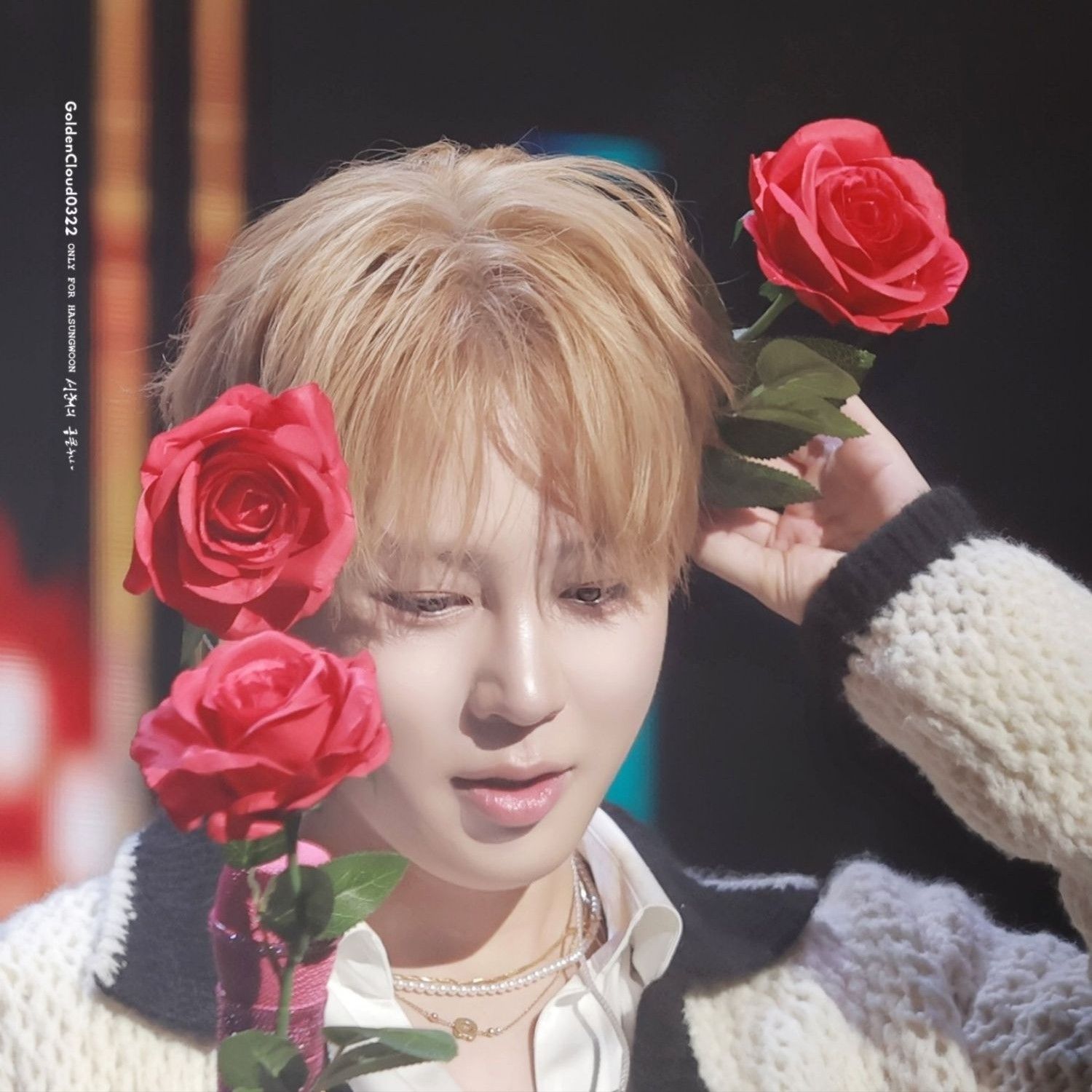 Recent activity shot of Ha Sungwoon