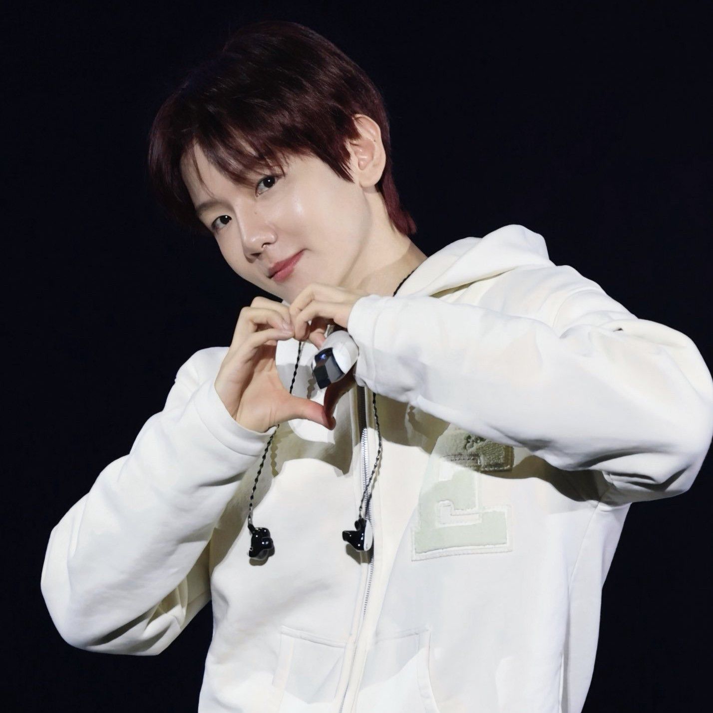 백현 (EXO)의 최신 사진