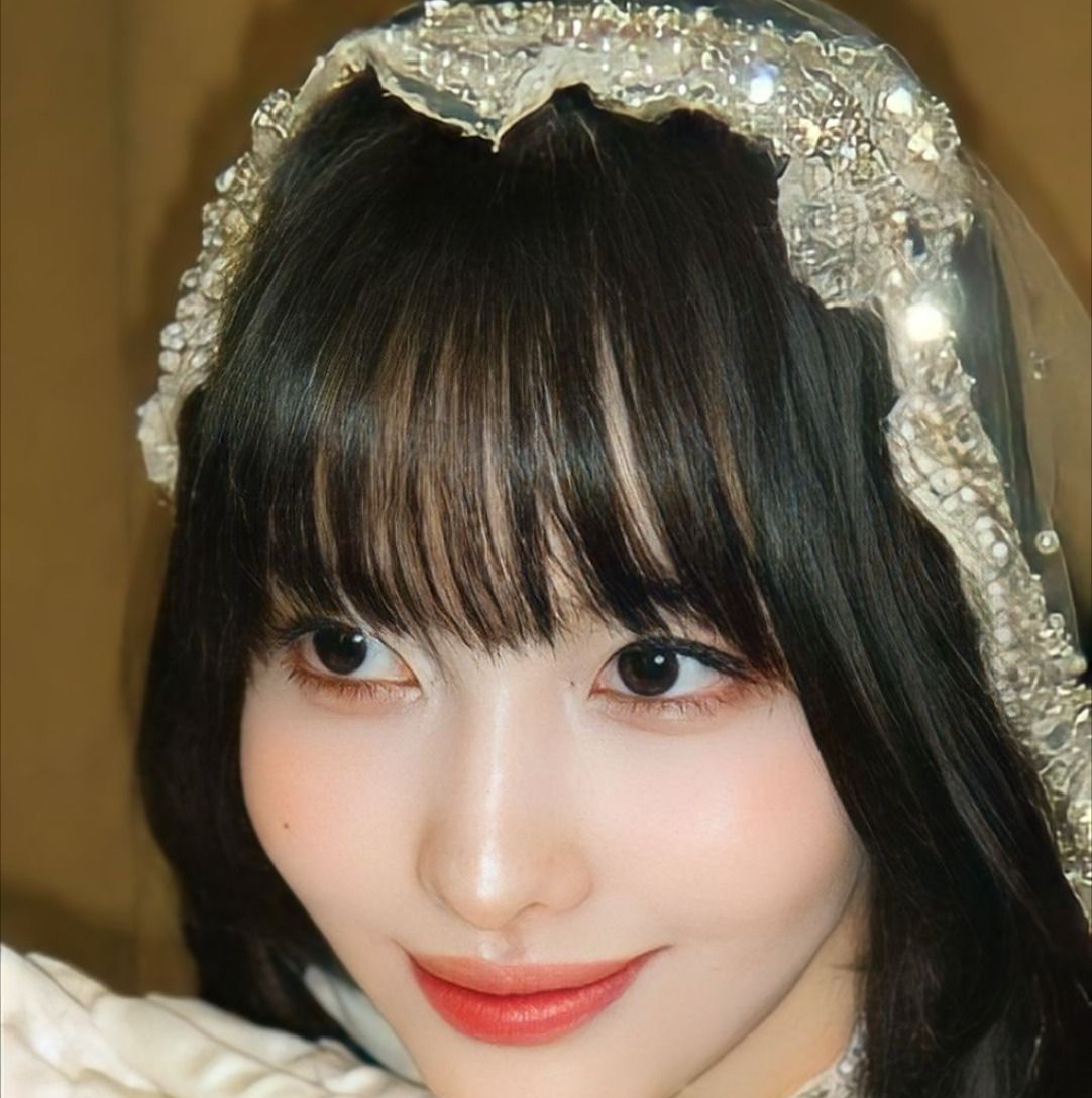 모모 (TWICE) 최근 활동샷