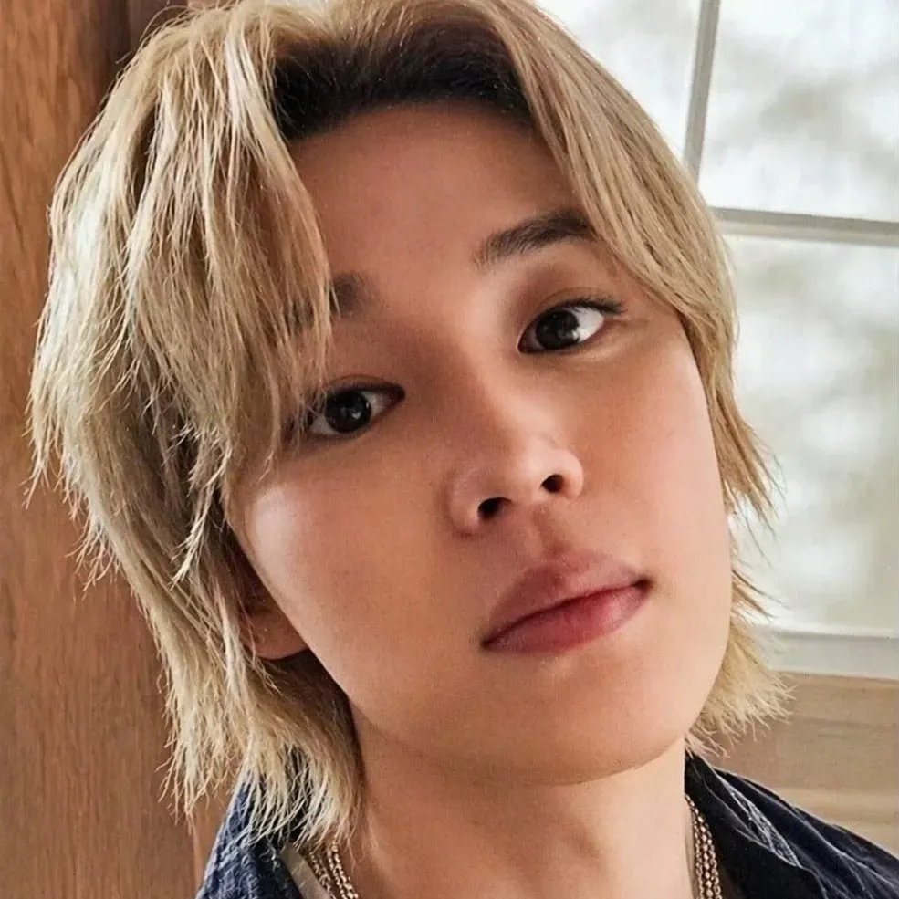 Foto aktivitas terbaru Jimin (BTS)