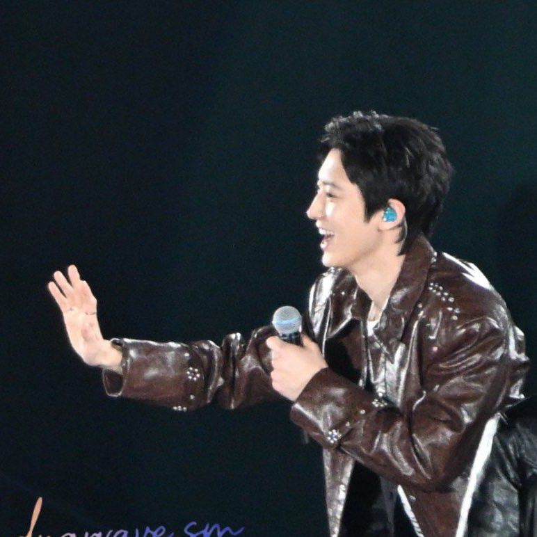 燦烈 (EXO)的幕後花絮