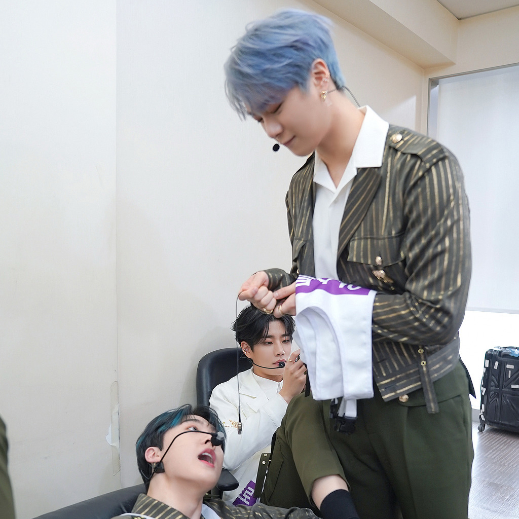 아스트로 최근 활동샷