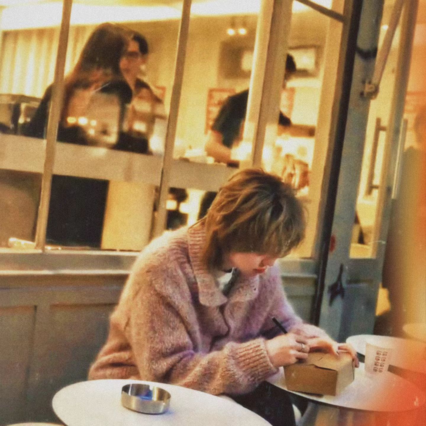 A moment captured by The 8 (SEVENTEEN)'s fan