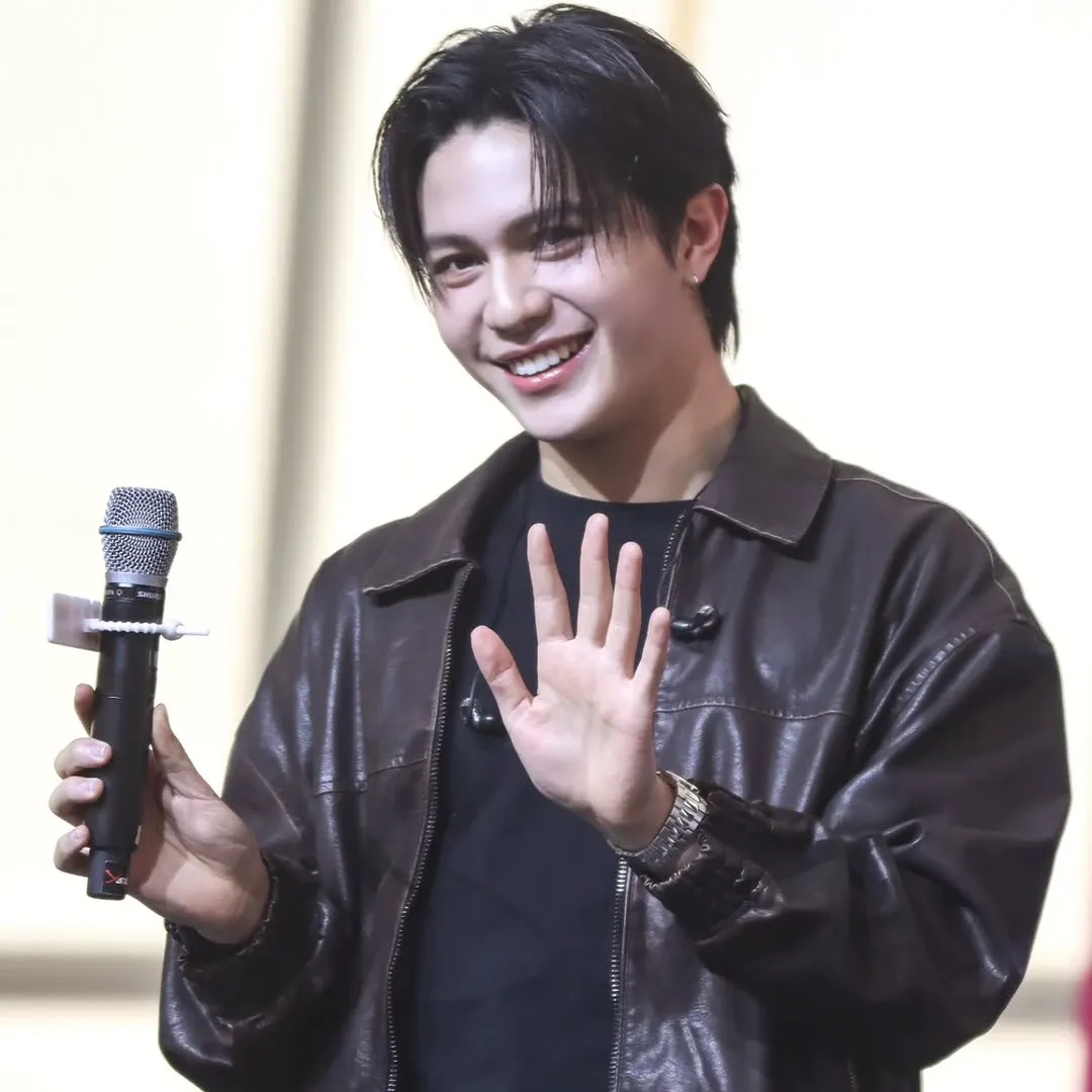 Behind-the-scenes cut of William (LYKN)