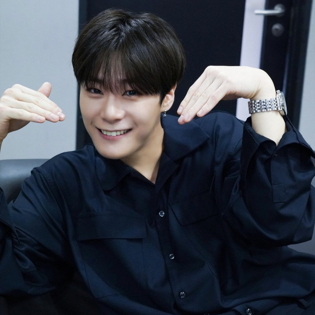 A moment captured by Moonbin (ASTRO)'s fan