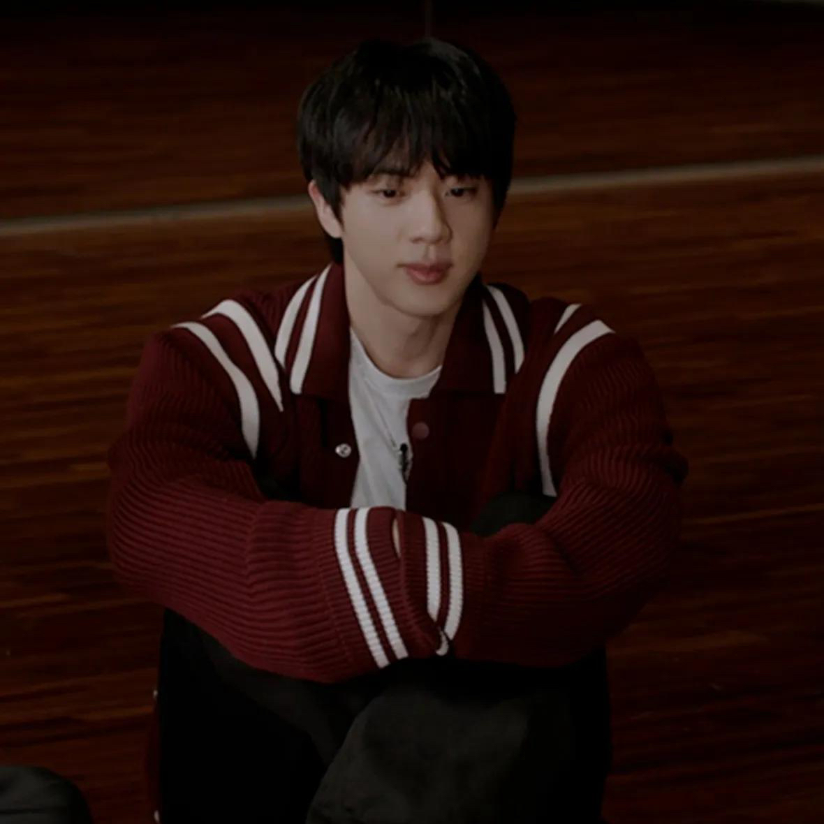 A moment captured by Jin (BTS)'s fan