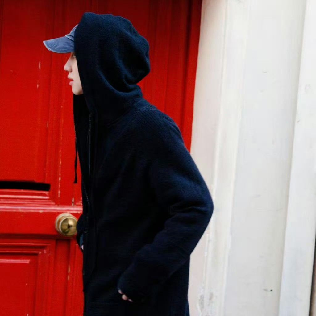 Behind-the-scenes cut of The 8 (SEVENTEEN)