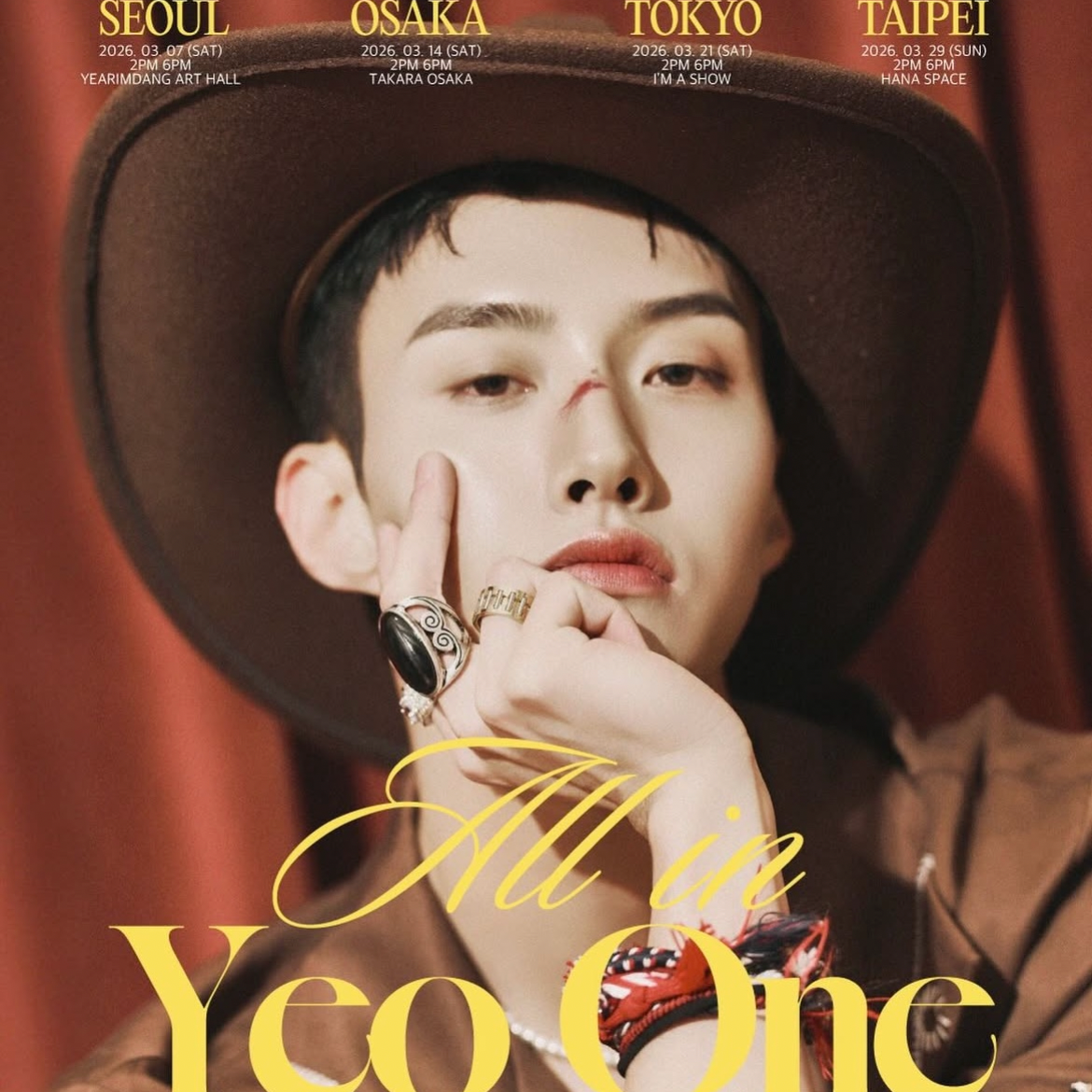 A moment captured by PENTAGON's fan