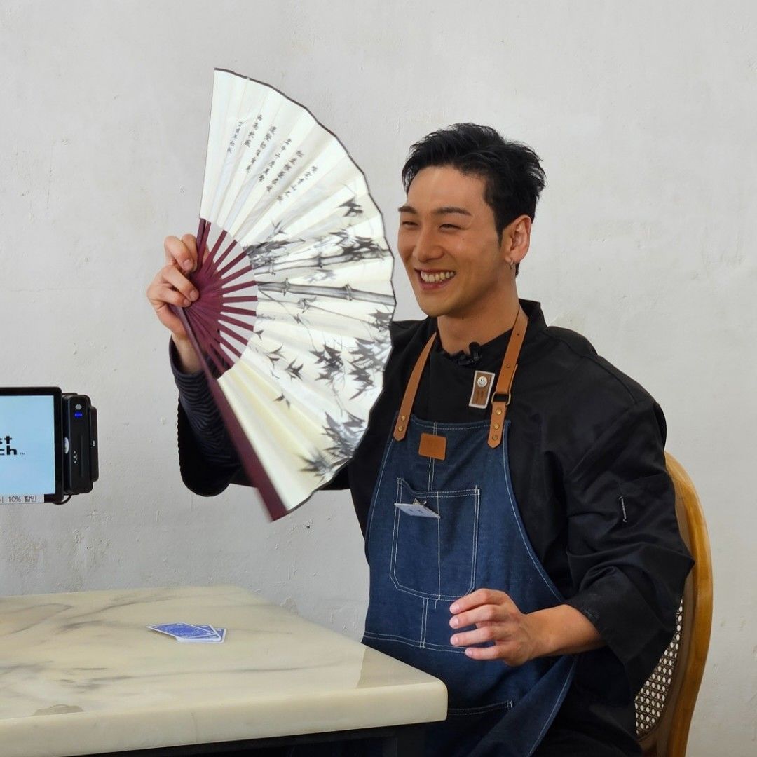 백호의 비하인드 컷