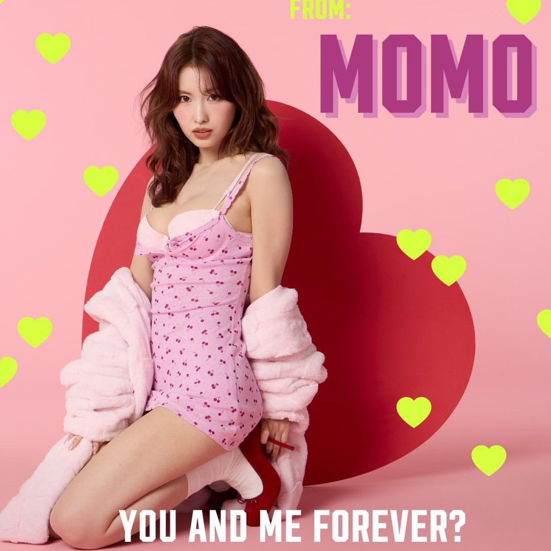 모모 (TWICE)의 최신 사진