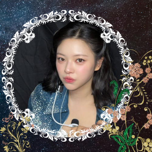 A moment captured by Jeongyeon (TWICE)'s fan