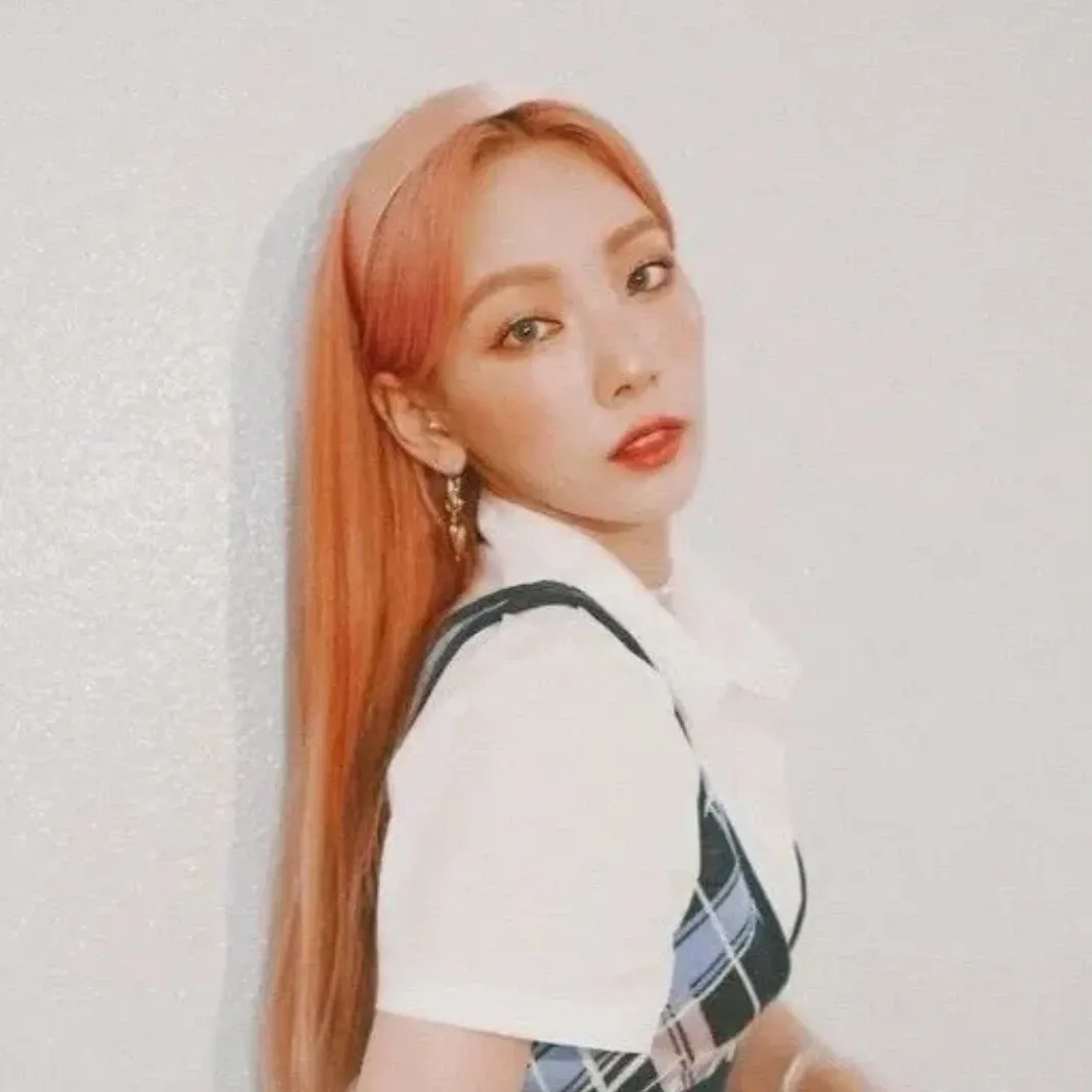 Behind-the-scenes cut of Taeyeon (Girls' Generation)