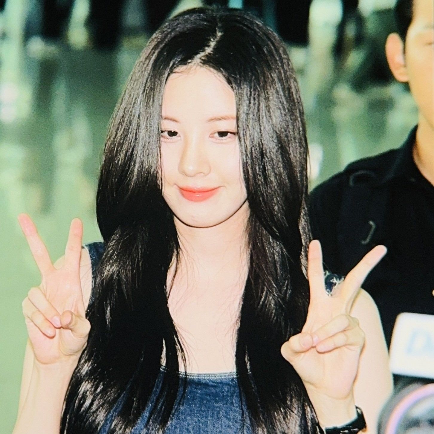 Behind-the-scenes cut of Seohyun (Girls' Generation)