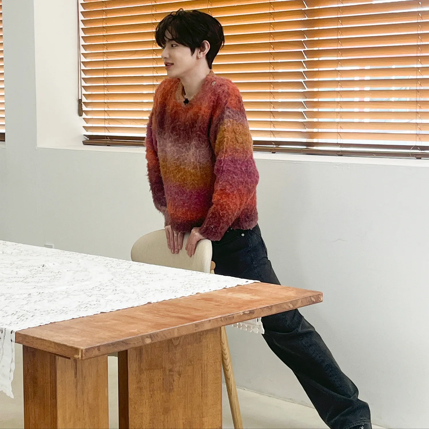 A moment captured by Zhang Hao's fan