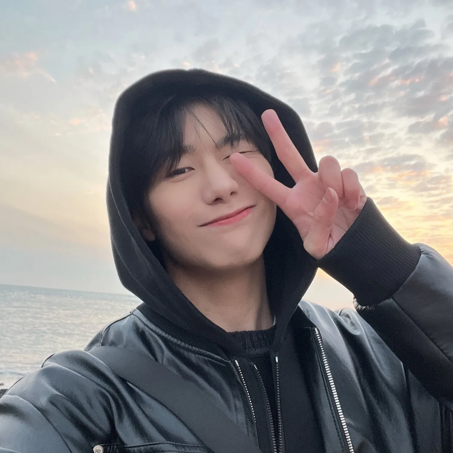 Recent activity shot of VICTON