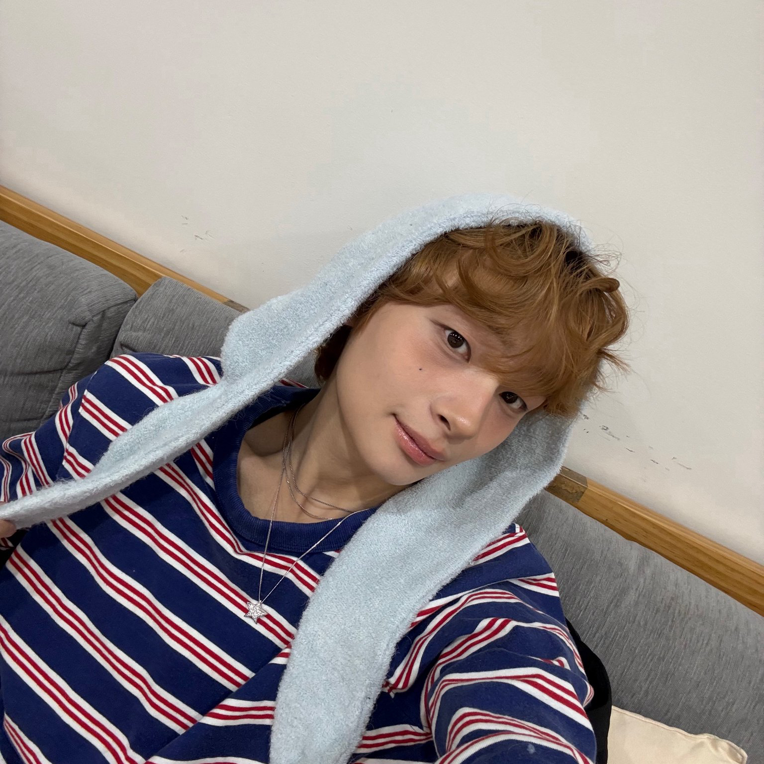 A moment captured by Jang Yoonseok (DAILY:DIRECTION)'s fan