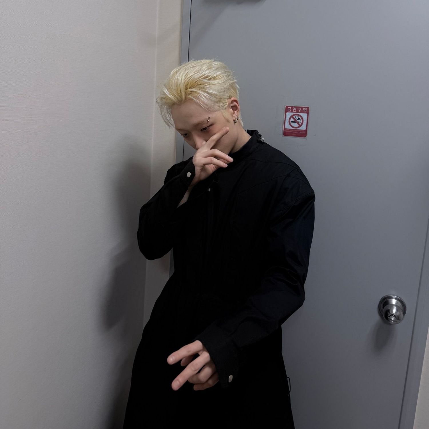 Behind-the-scenes cut of BOBBY (iKON)