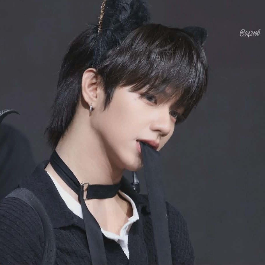 Recent activity shot of JL (AHOF)