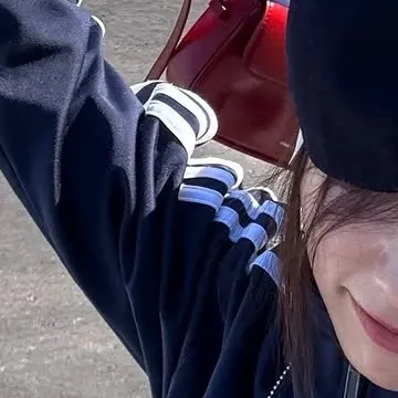 Behind-the-scenes cut of Jeong Yein (Lovelyz)