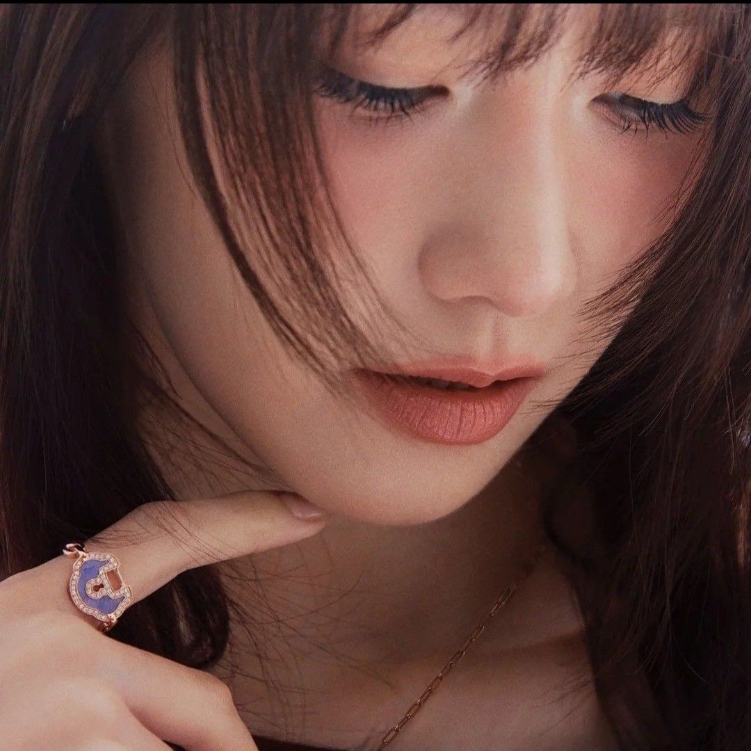 Latest photo of Yoona (Girls' Generation)