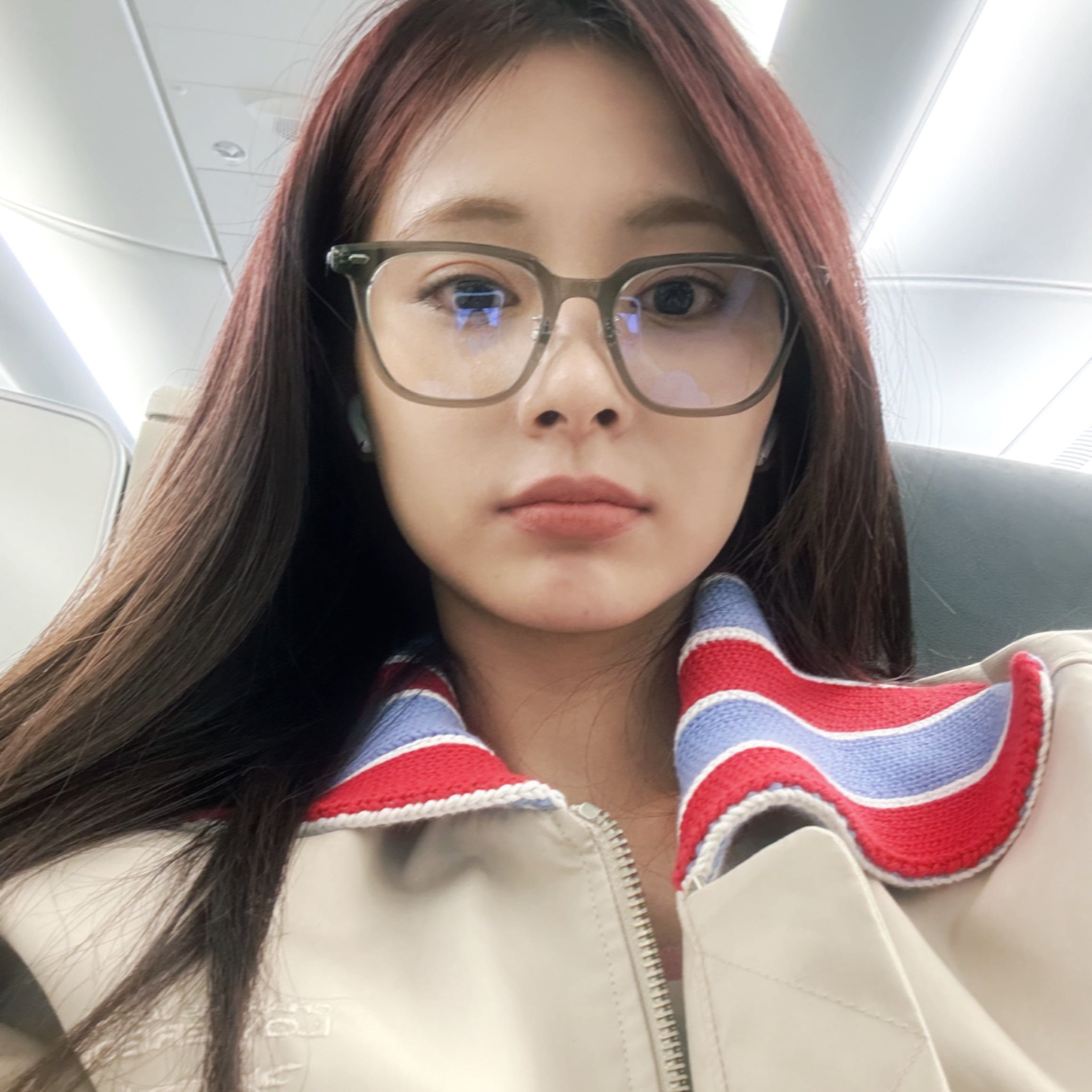 Foto aktivitas terbaru TWICE