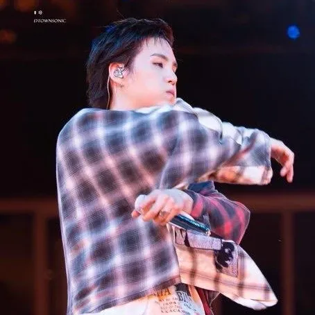 Momen yang diabadikan oleh penggemar SUGA (BTS)