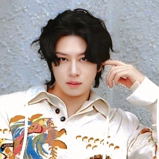 Recent activity shot of Heechul (Super Junior)