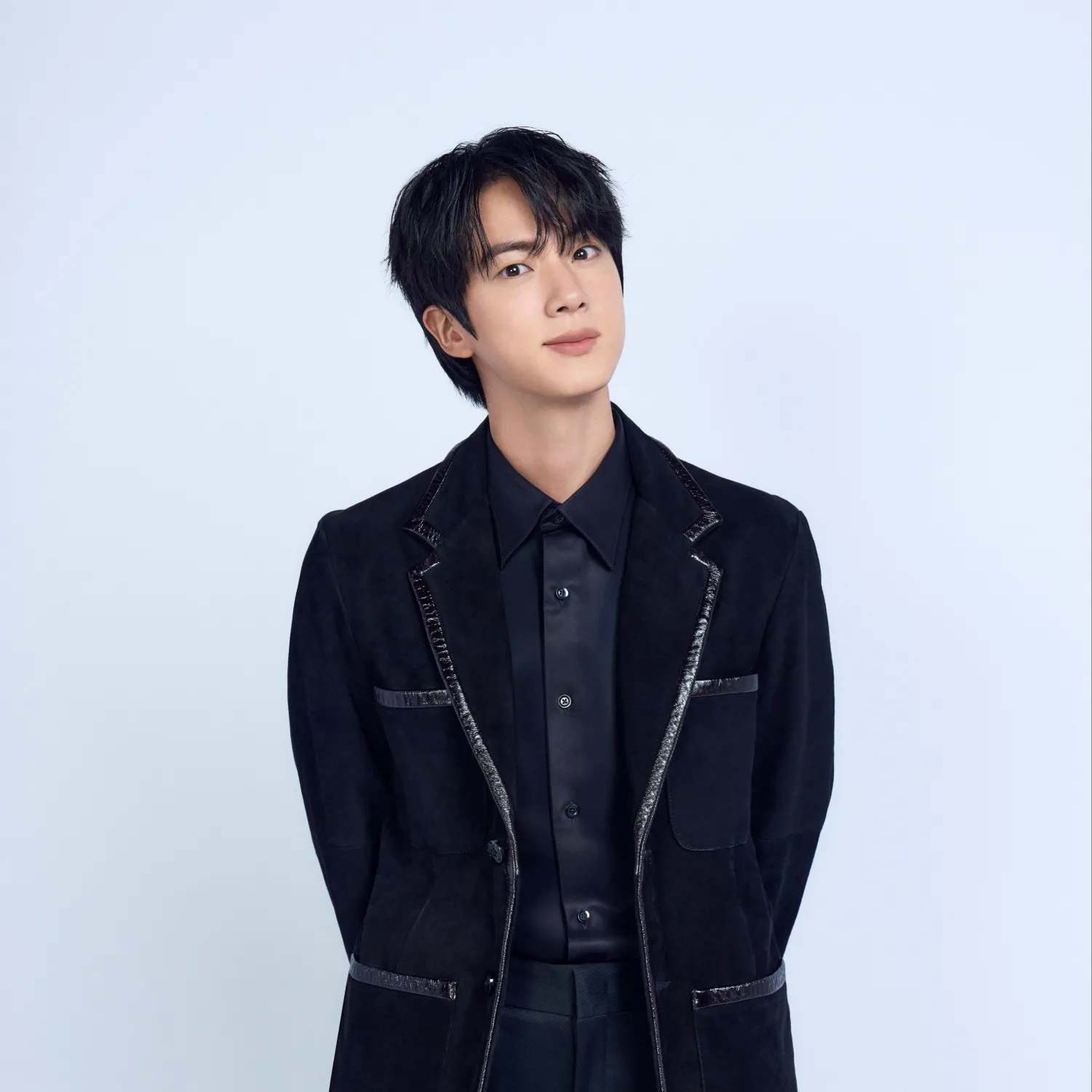 Behind-the-scenes cut of BTS
