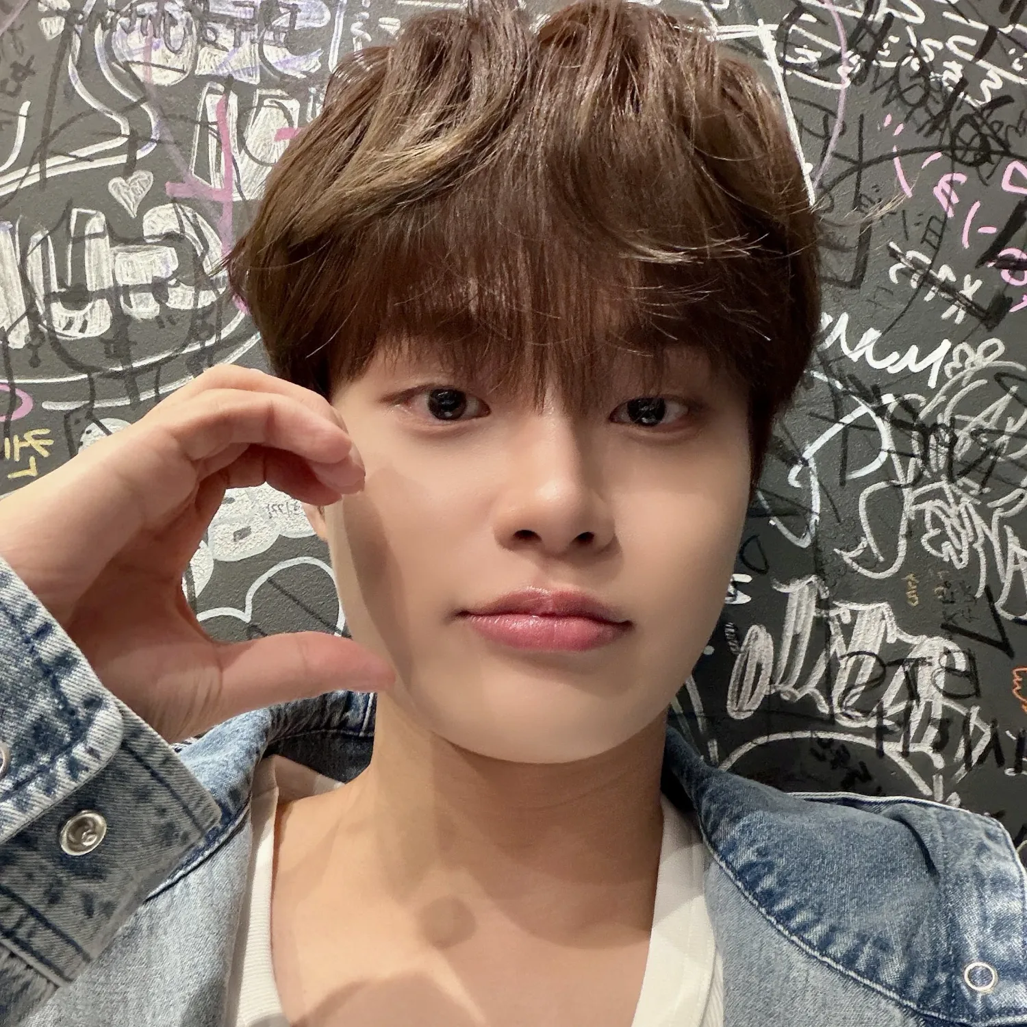 Recent activity shot of Lee Daehwi (AB6IX)