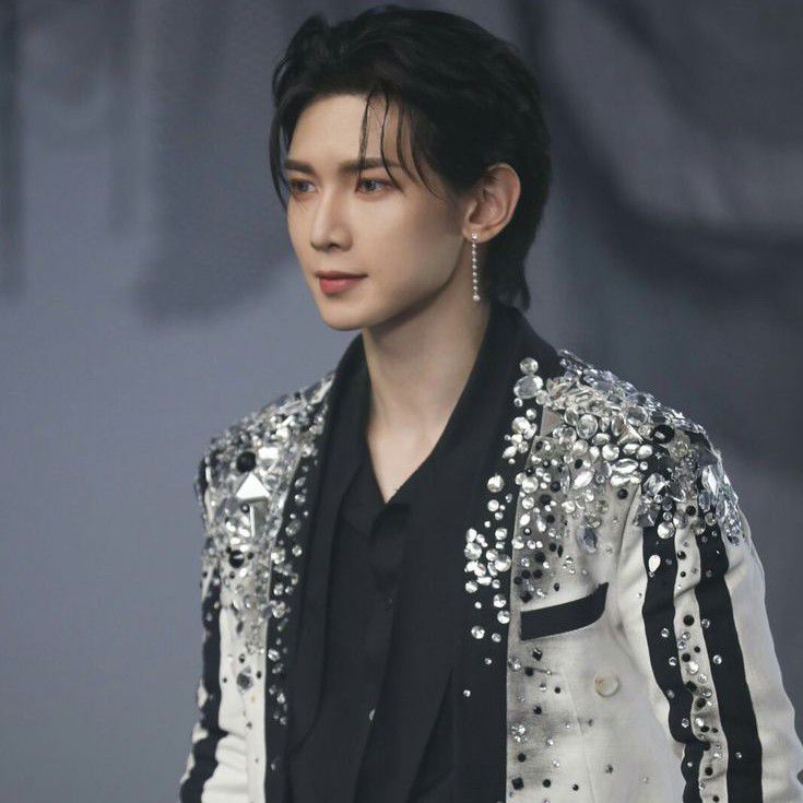 에이티즈의 최신 사진