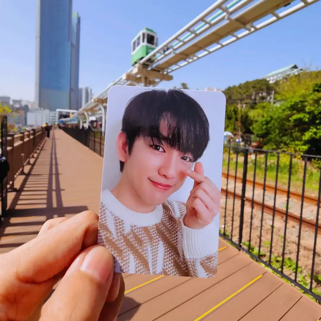 珍荣 (GOT7)的最新活动照片