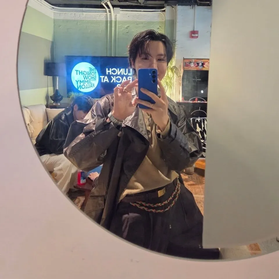 J-hope (防彈少年團)的最新照片