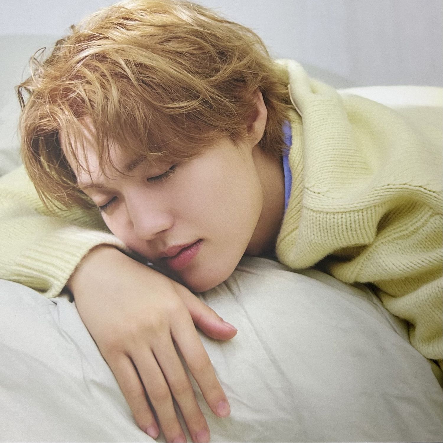 Recent activity shot of Doyoung (TREASURE)