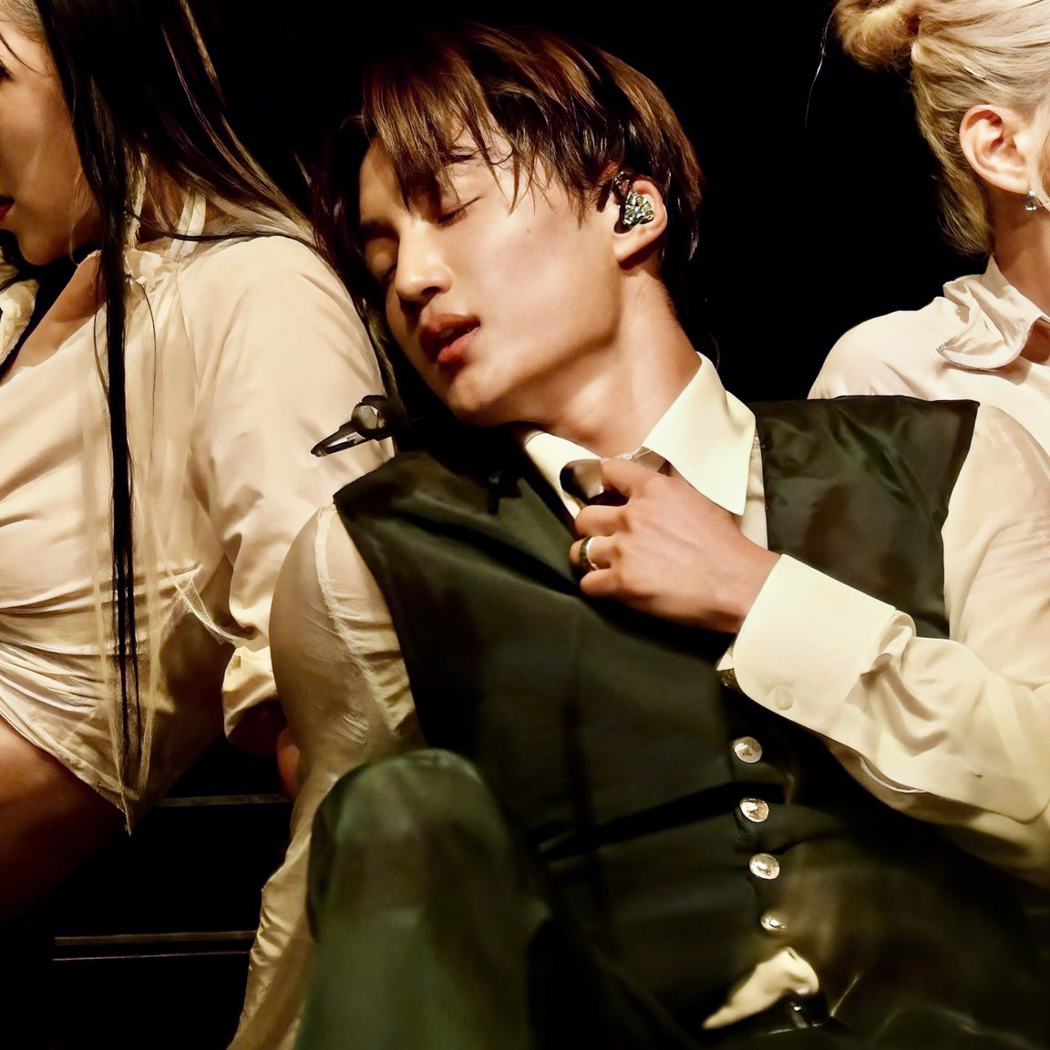 Momen yang diabadikan oleh penggemar Kai (EXO)