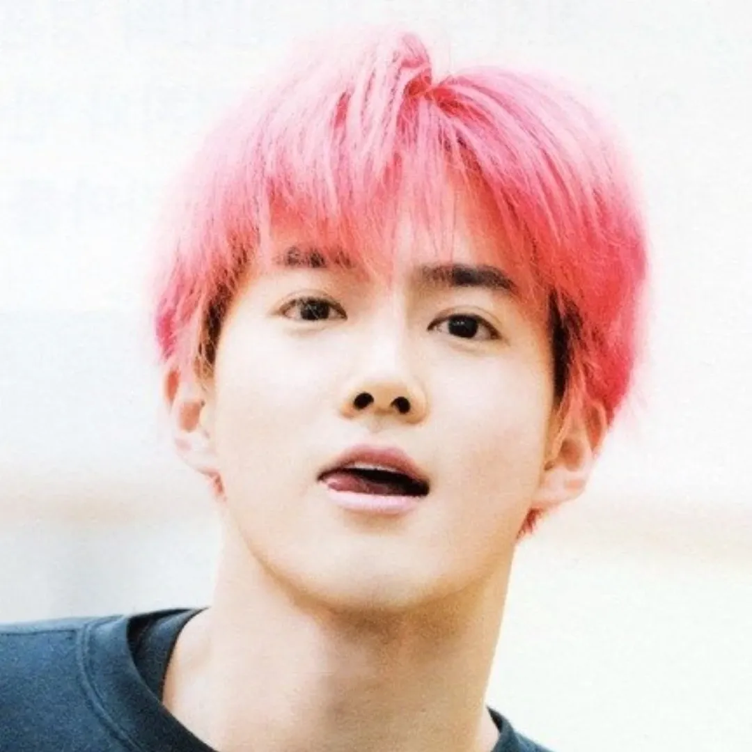 Latest photo of Suho (EXO)