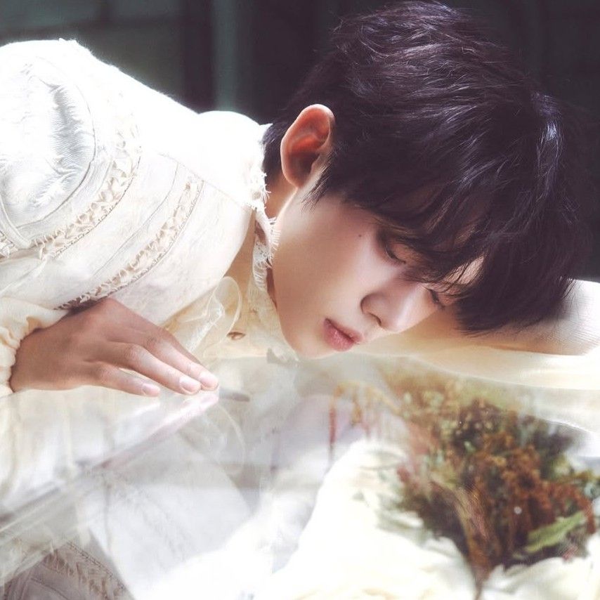 Latest photo of Yeonjun (TOMORROW X TOGETHER)