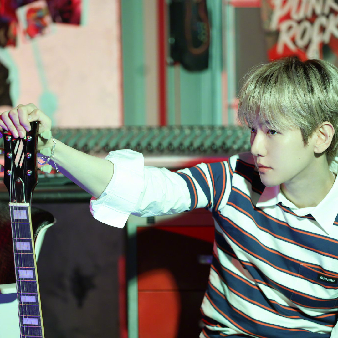 伯賢 (EXO)的幕後花絮